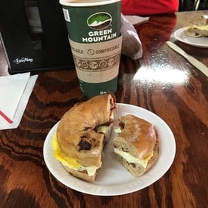 white mountains bagel