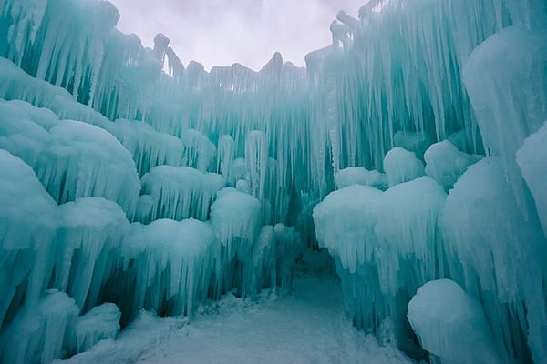 Ice_Castles