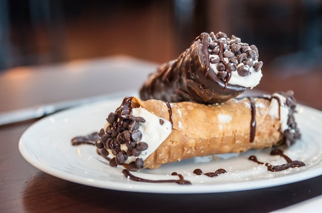 Cannoli at LaVista